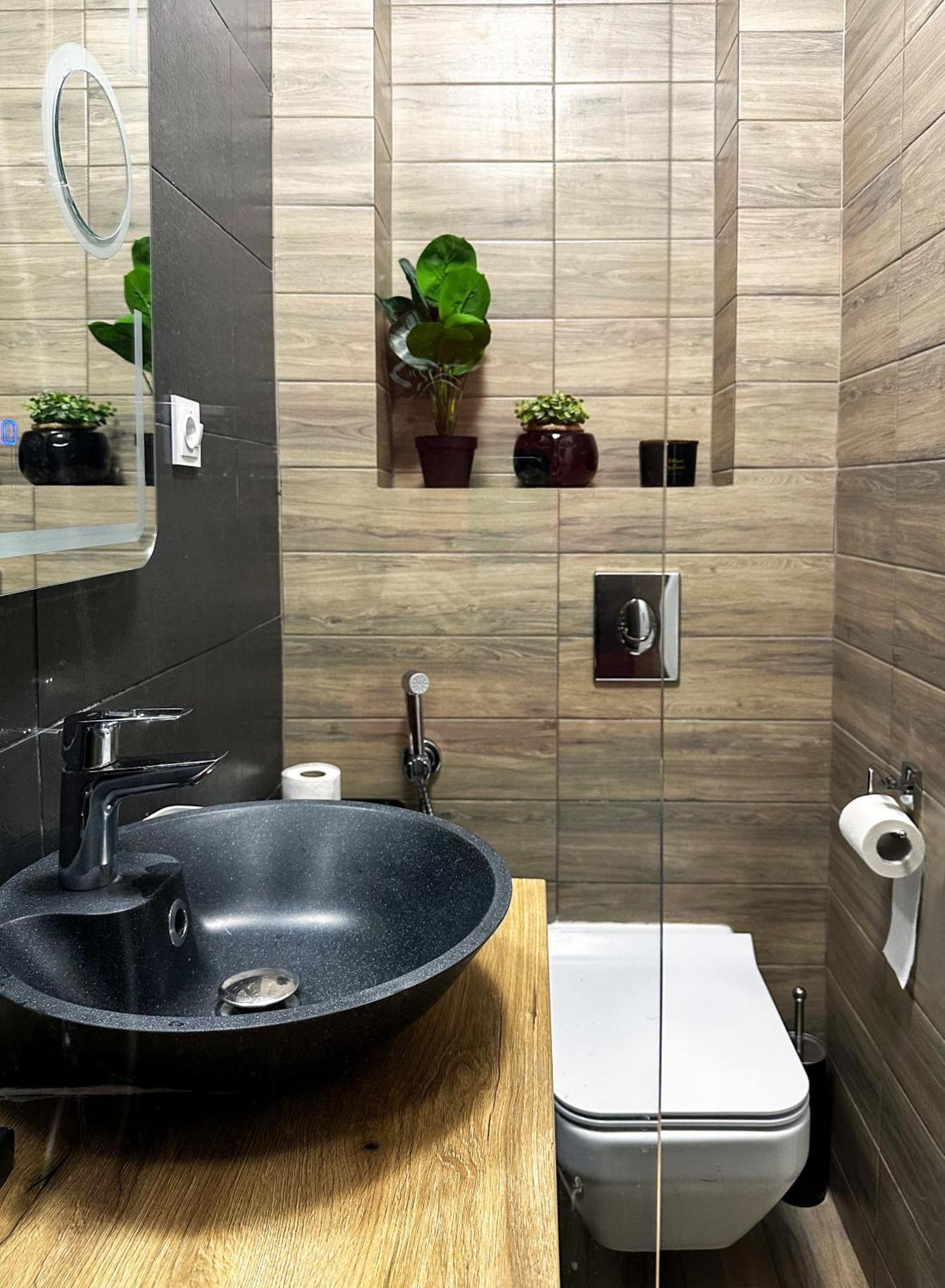 Superior One Bedroom Apartment Unirii Square Bukares Bagian luar foto